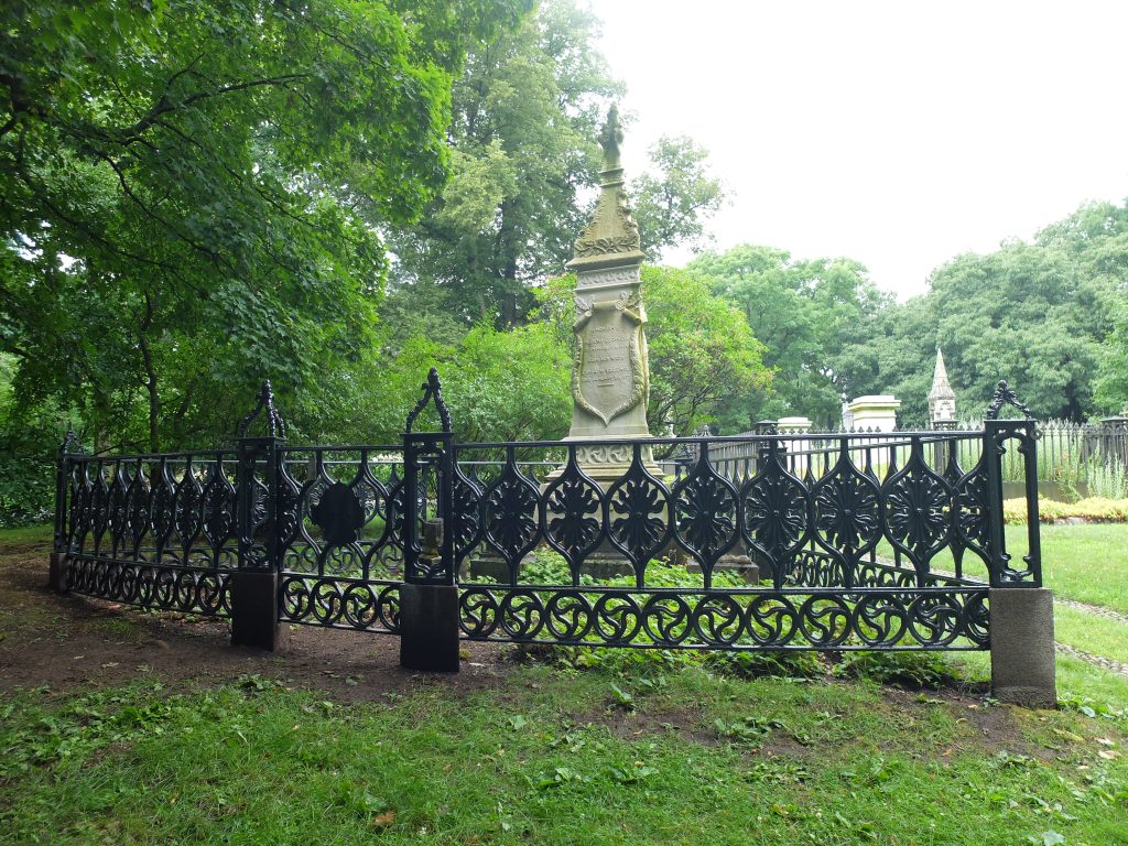 Fence around cemetery monument